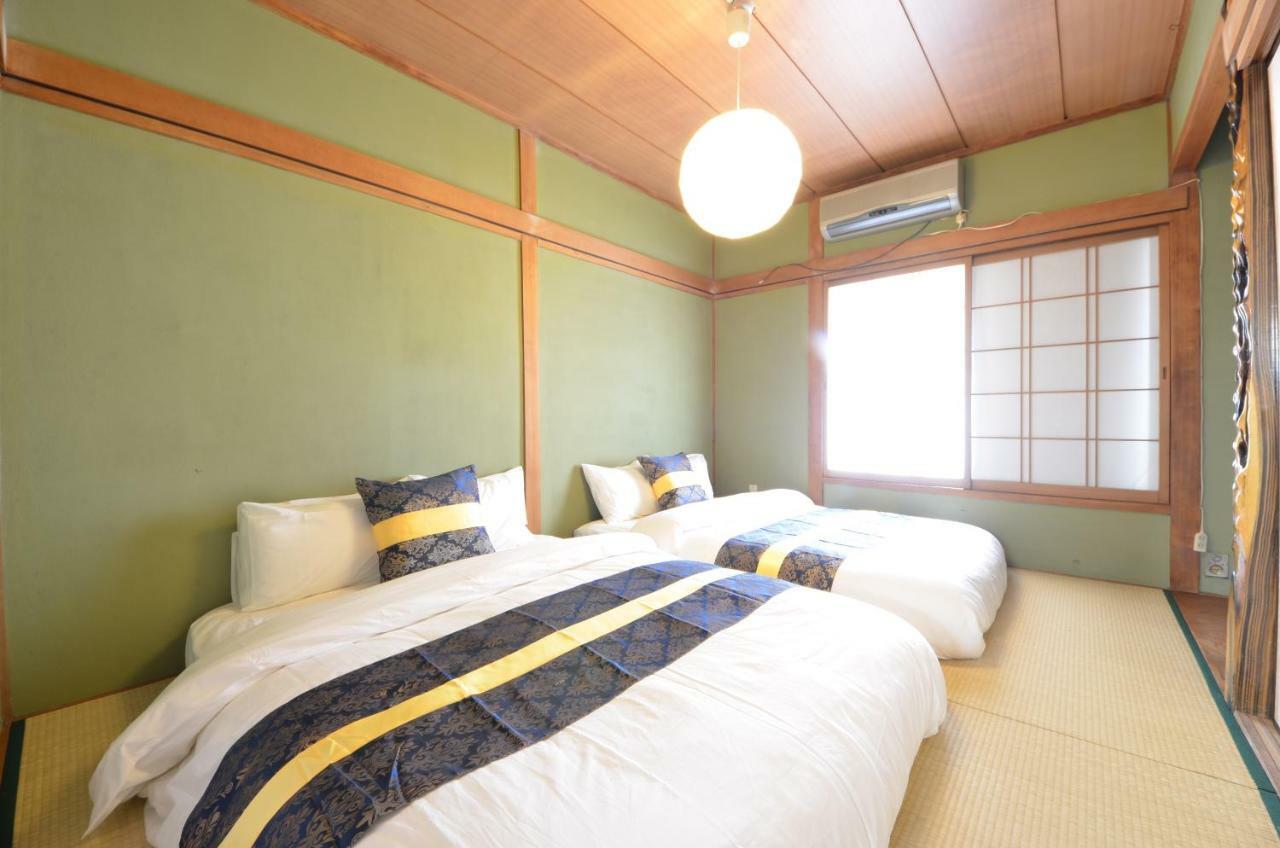 Private Room Rosso โอซาก้า ภายนอก รูปภาพ