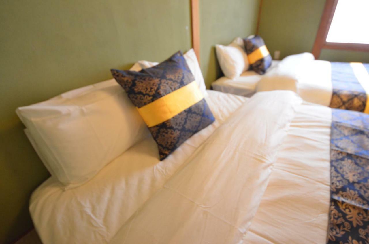 Private Room Rosso โอซาก้า ภายนอก รูปภาพ